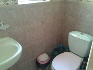 трёхкоантный дом рассчитан на 7 человек на ул Советской туалет