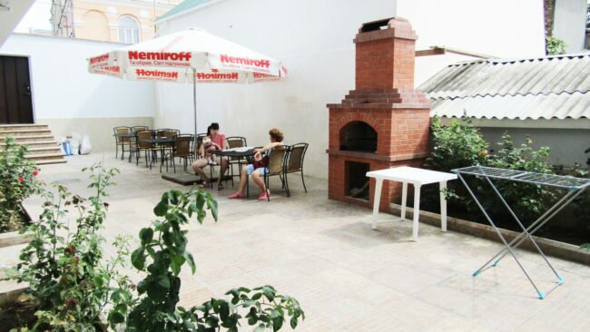 Гостиница в Феодосии по ул.Семашко